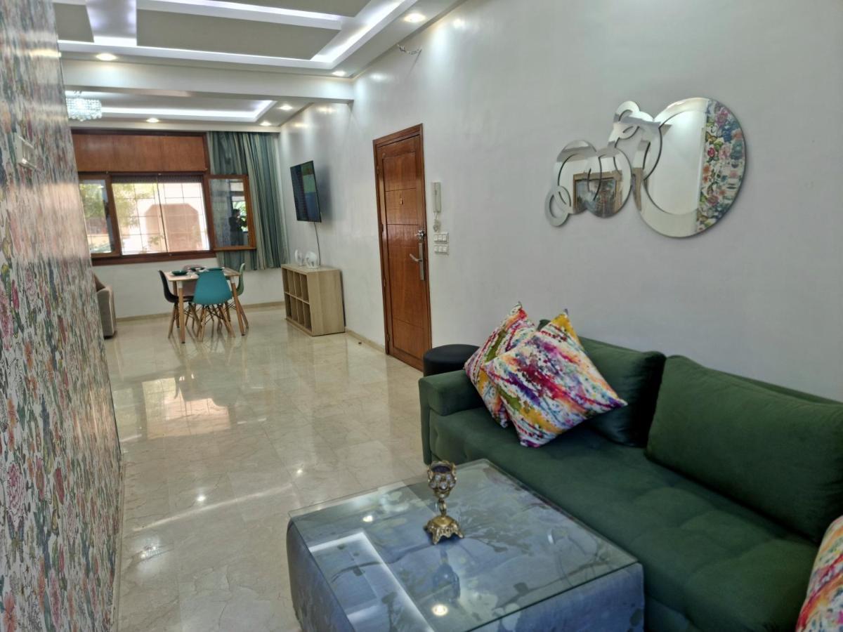 Appartamento Luxury Family House With Garden View Casablanca Esterno foto